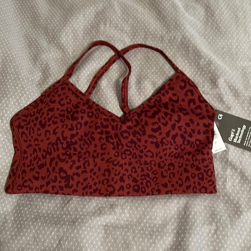 GAP GapFit Low support bralette blackout technology XS removable pads NWT